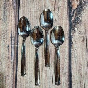 Oneida Stainless Steel RATTAN Satin Pattern Set of 4 Dinner spoons Made In USA